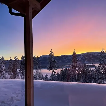 Furuheim Lodge, 4 Seizoenen Met Fantastisch Uitzicht *