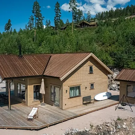 Furuheim Lodge, 4 Seizoenen Met Fantastisch Uitzicht فرادال