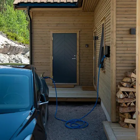 Furuheim Lodge, 4 Seizoenen Met Fantastisch Uitzicht * فرادال