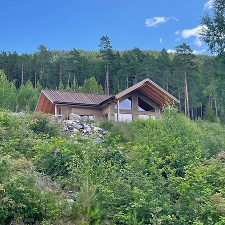 Furuheim Lodge, 4 Seizoenen Met Fantastisch Uitzicht 度假居