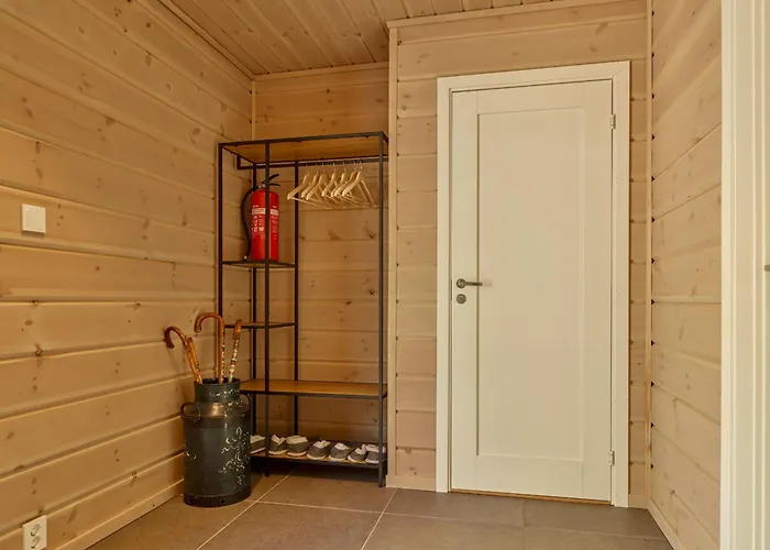 Semesterbostad Furuheim Lodge, 4 Seizoenen Met Fantastisch Uitzicht *