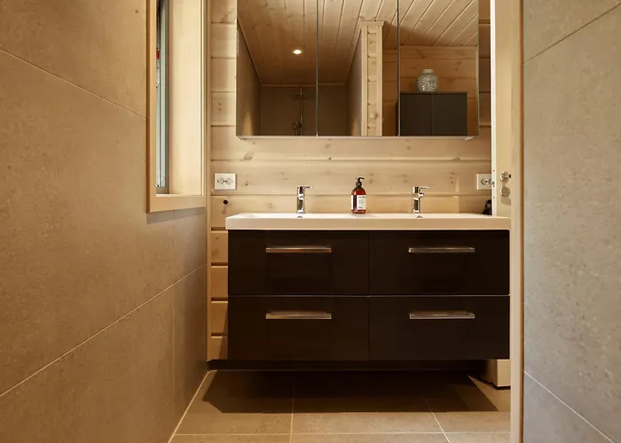 Furuheim Lodge, 4 Seizoenen Met Fantastisch Uitzicht Semesterbostad *